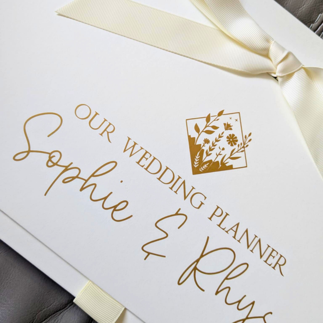 Personalised Wedding Folder (ivory) - *TESTER PRICE £10*
