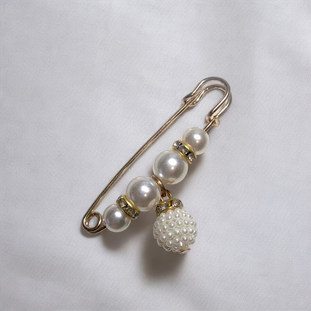 Wedding Bouquet Pin