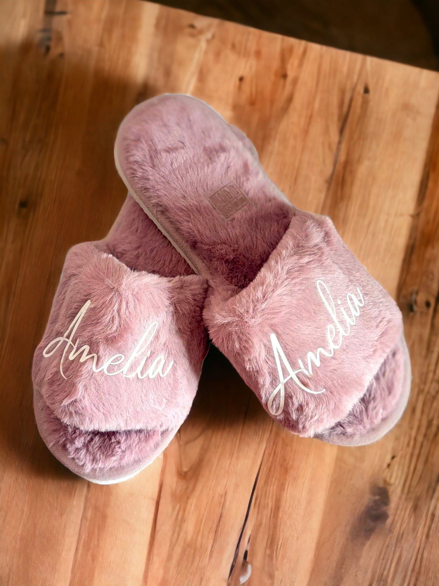 Luxury Personalised Fluffy Slippers | Bride Slippers | Bridesmaid Slippers | Custom Slippers | Gifts for Bridesmaid | Maid of honour gifts |