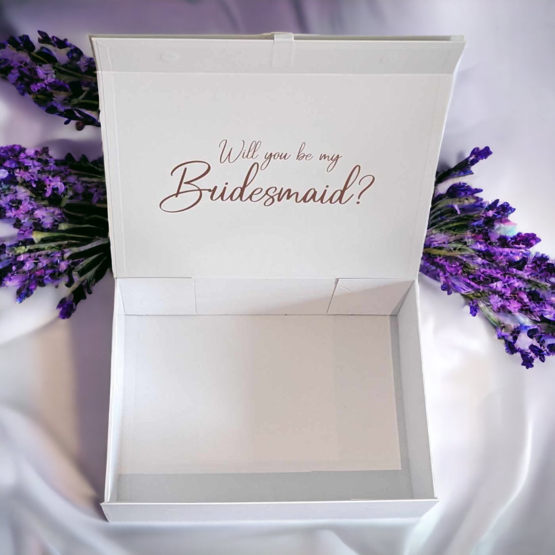 Custom Bridesmaid Proposal Gift Box | Personalised Groomsmen Proposal Gift Box